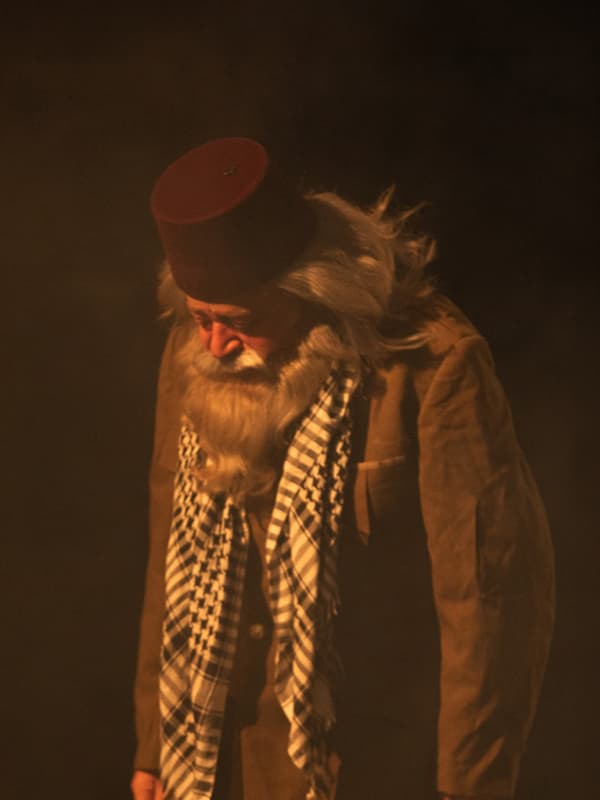 Aşk Derinlerde Onbaşı