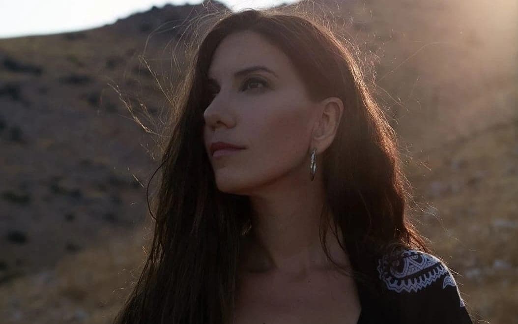 Ecem Önol ile Türkçe Pop Partisi